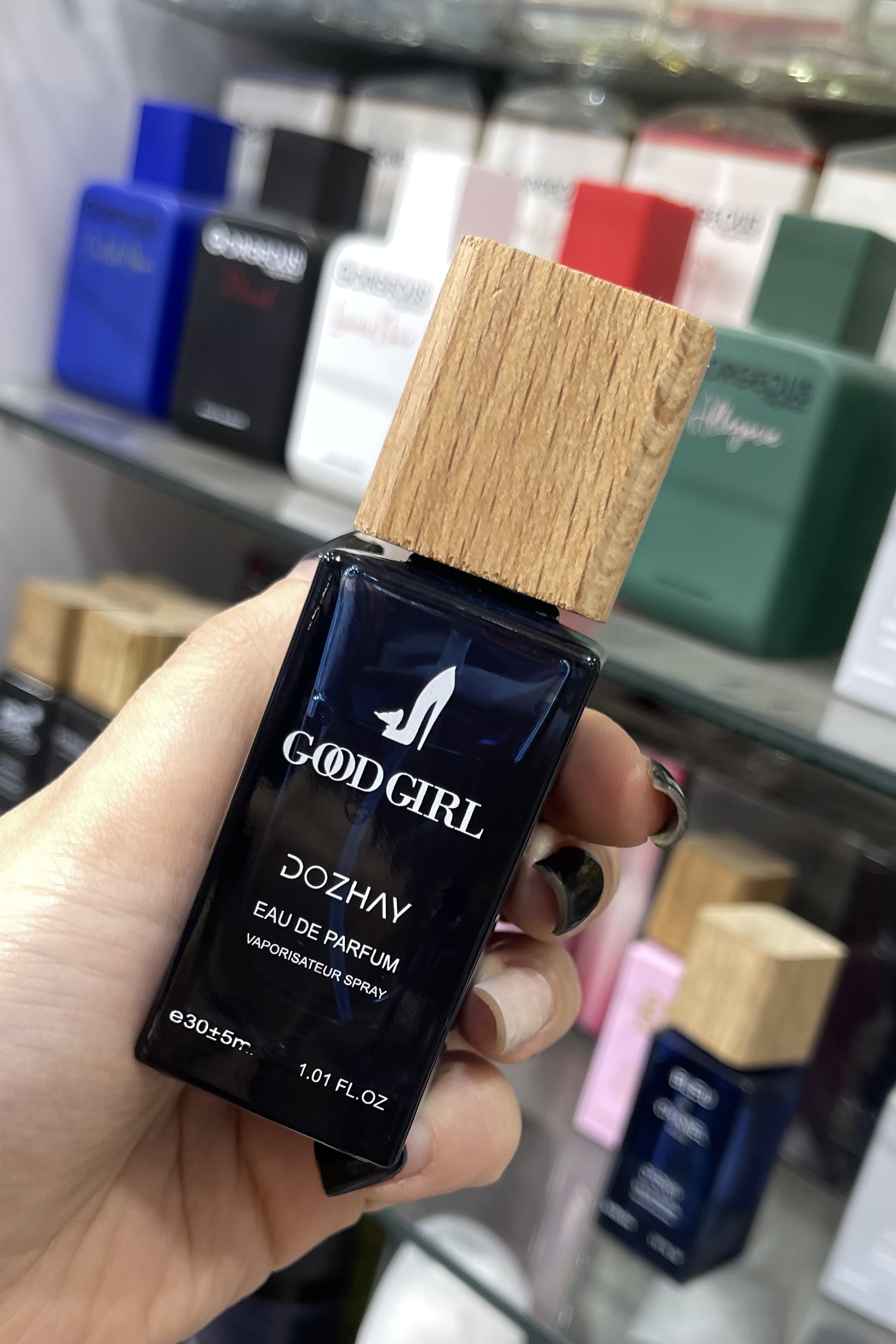 عطر جیبی زنانه گودگرل دوژای حجم ۳۵ میل